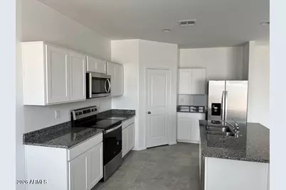 3532 N Sequoia Street, Casa Grande, AZ 85122 - Photo 3