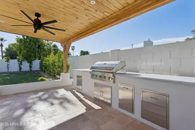 144 E Winter Drive, Phoenix, AZ 85020 - Photo 27