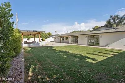144 E Winter Drive, Phoenix, AZ 85020 - Photo 31