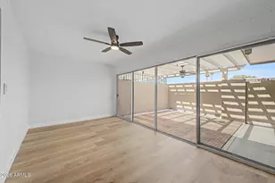 10930 W Topaz Dr, Sun City, AZ 85351 - Photo 15