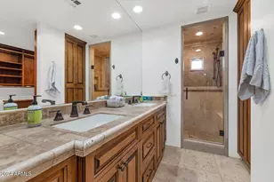 4209 E Weldon Ave, Phoenix, AZ 85018 - Photo 15
