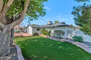 4209 E Weldon Ave, Phoenix, AZ 85018 - Photo 23