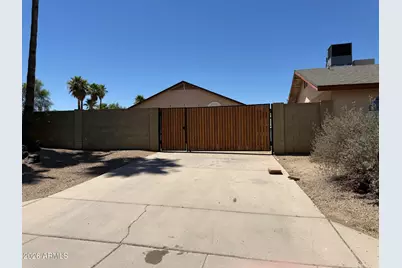 8659 W Earll Drive W, Phoenix, AZ 85037 - Photo 9