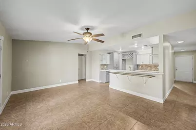 8659 W Earll Drive W, Phoenix, AZ 85037 - Photo 7
