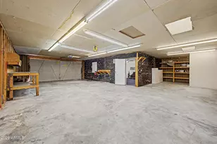 8659 W Earll Dr W, Phoenix, AZ 85037 - Photo 29