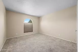 8659 W Earll Dr W, Phoenix, AZ 85037 - Photo 23
