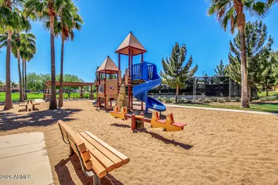 4674 E Maplewood Street, Gilbert, AZ 85297 - Photo 105