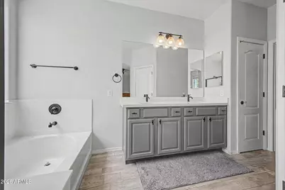 12659 W Blackstone Lane, Peoria, AZ 85383 - Photo 15