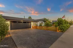 3041 N 49th Ct, Phoenix, AZ 85018 - Photo 35