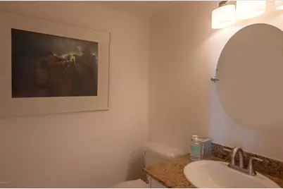 5225 N 24th Street #Apt 105, Phoenix, AZ 85016 - Photo 9