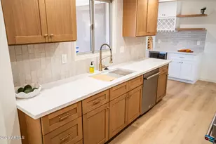 10610 W Garnette Dr, Sun City, AZ 85373 - Photo 13