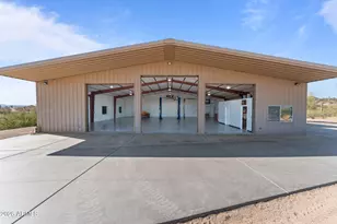 38275 S Blue Tank Trail, Wickenburg, AZ 85390 - Photo 39