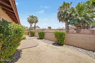 14815 N 25th Dr, Phoenix, AZ 85023 - Photo 17