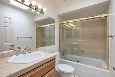 5526 N 71st Street, Paradise Valley, AZ 85253 - Photo 11