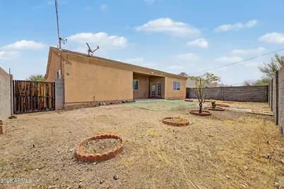 445 W Reizen Drive, Morristown, AZ 85342 - Photo 27