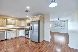 2501 E Highland Ave, Phoenix, AZ 85016 - Photo 9