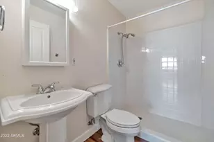 2501 E Highland Ave, Phoenix, AZ 85016 - Photo 15