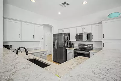 6492 S View Lane, Gilbert, AZ 85298 - Photo 13