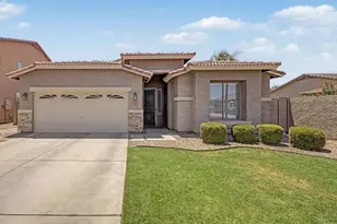 6492 S View Ln, Gilbert, AZ 85298 - Photo 1