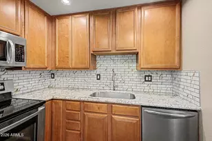4354 N 82nd St, Scottsdale, AZ 85251 - Photo 9