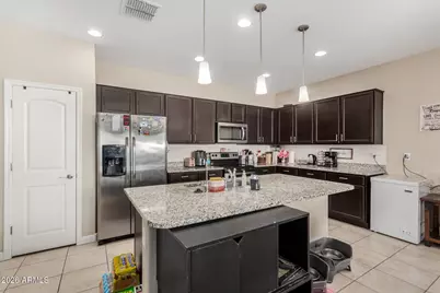 23823 W Magnolia Drive, Buckeye, AZ 85326 - Photo 9
