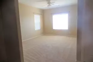 1281 E Hampton Ln, Gilbert, AZ 85295 - Photo 15
