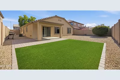 17200 W Watkins Street, Goodyear, AZ 85338 - Photo 23