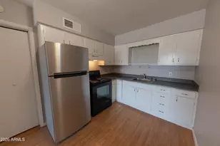 563 N Cherry, Mesa, AZ 85201 - Photo 5