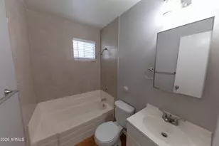 563 N Cherry, Mesa, AZ 85201 - Photo 3