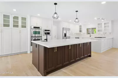 7801 N 16th Lane, Phoenix, AZ 85021 - Photo 11