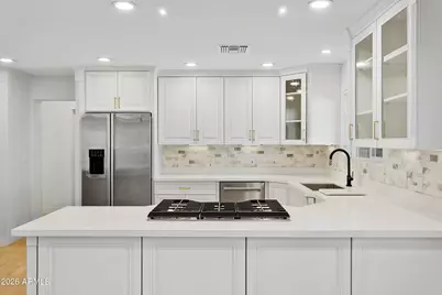 7801 N 16th Lane, Phoenix, AZ 85021 - Photo 15