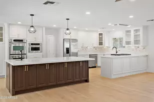 7801 N 16th Ln, Phoenix, AZ 85021 - Photo 11