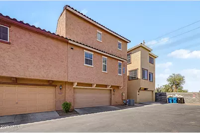 2012 N 78th Glen, Phoenix, AZ 85035 - Photo 5