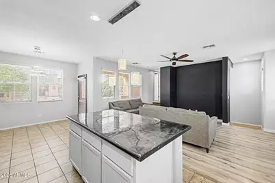 2012 N 78th Glen, Phoenix, AZ 85035 - Photo 15