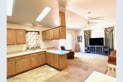 19500 E Gregory Street #8, Black Canyon City, AZ 85324 - Photo 11