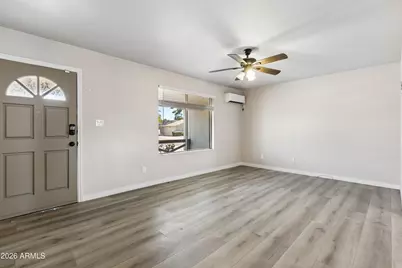 12409 N Columbine Drive, Phoenix, AZ 85029 - Photo 5