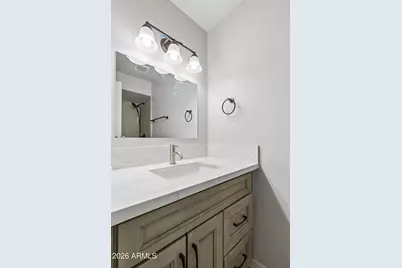 12409 N Columbine Drive, Phoenix, AZ 85029 - Photo 11