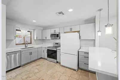 2214 E Monterey Way, Phoenix, AZ 85016 - Photo 5