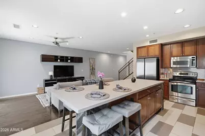525 W Lakeside Drive #124, Tempe, AZ 85281 - Photo 9