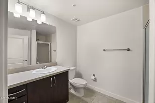 5450 E Deer Valley Dr, Phoenix, AZ 85054 - Photo 17