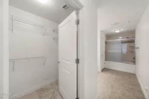 5450 E Deer Valley Dr, Phoenix, AZ 85054 - Photo 21