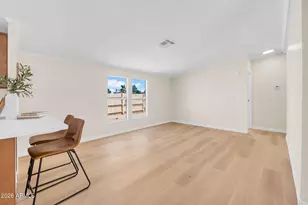 322 E Wagoner Rd, Phoenix, AZ 85022 - Photo 15