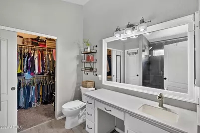 527 W Kelton Lane, Phoenix, AZ 85023 - Photo 23