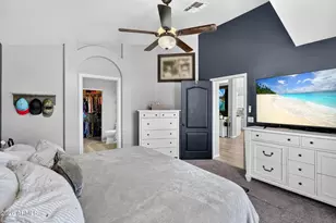 527 W Kelton Ln, Phoenix, AZ 85023 - Photo 21