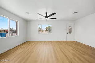 1917 W Whitton Ave, Phoenix, AZ 85015 - Photo 9