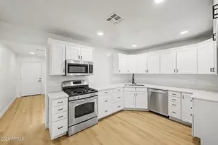 1917 W Whitton Ave, Phoenix, AZ 85015 - Photo 17