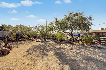 2419 E Caldwell Street, Phoenix, AZ 85042 - Photo 43
