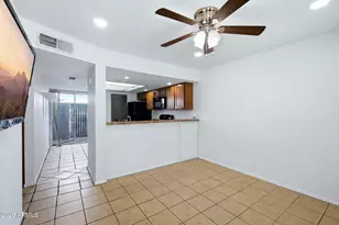 19601 N 7th St, Phoenix, AZ 85024 - Photo 11