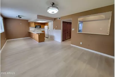 18811 N 19th Avenue #Apt 2013, Phoenix, AZ 85027 - Photo 5