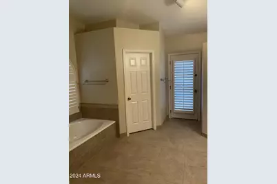 3630 E Goldfinch Gate Lane, Phoenix, AZ 85044 - Photo 15